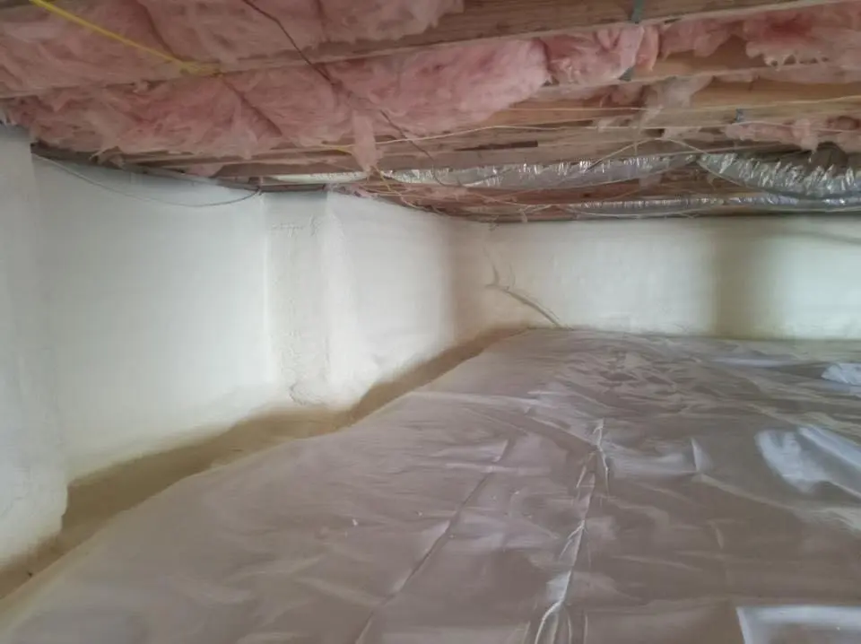 Crawl space encapsulation with closed-cell spray foam for Roof Maintenance in Independence